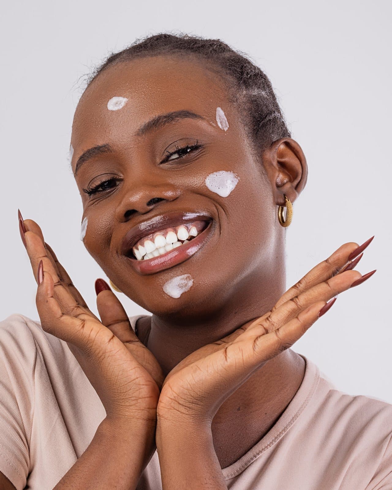 The Secret to a Radiant Glow: Why Skin Hydration Matters More Than You Think