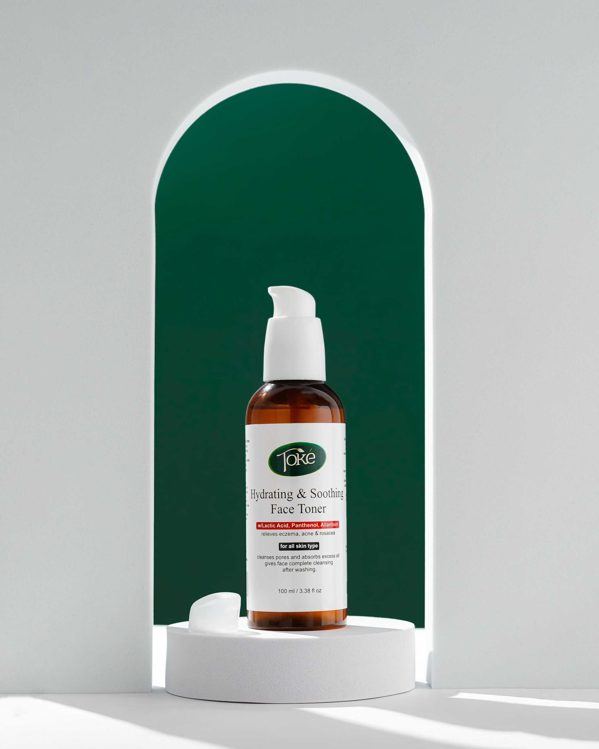 Toke Hydrating & Soothing Face Toner
